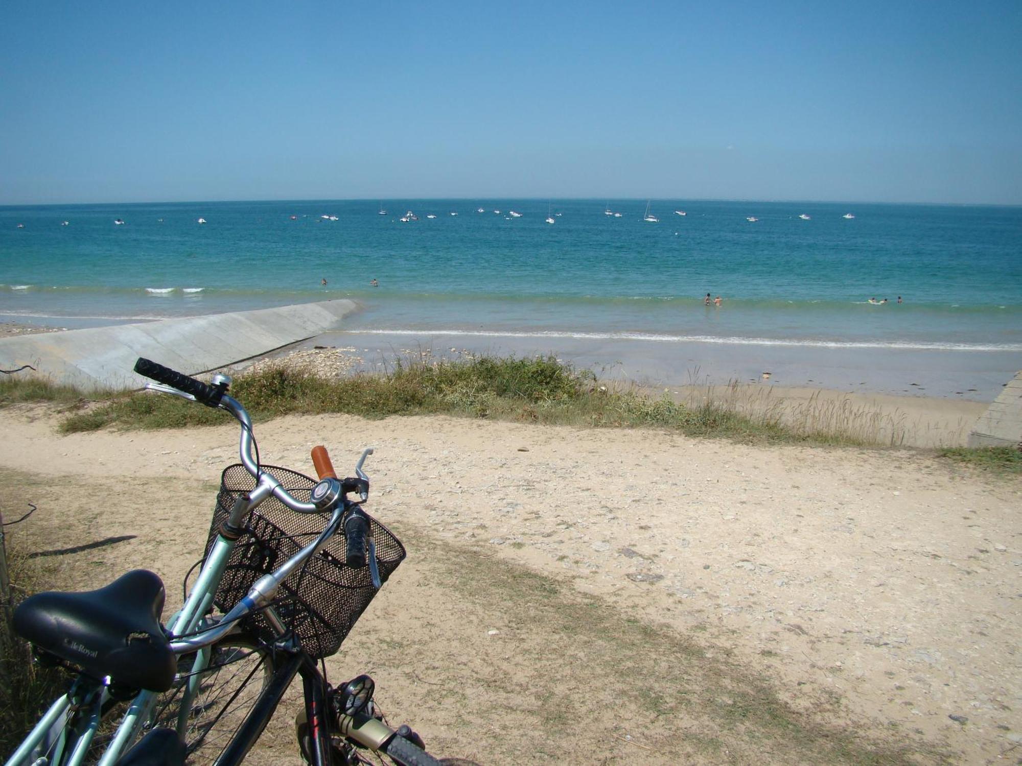 Camping Les Peupliers La Flotte Exterior foto